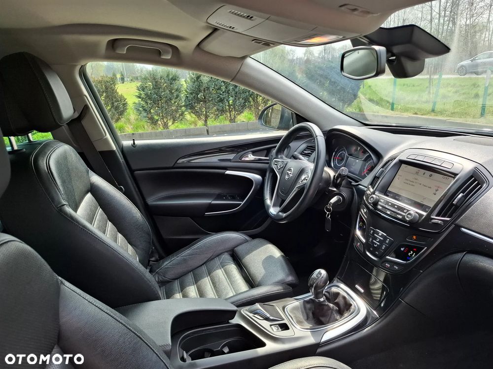 Opel Insignia 2.0 CDTI Cosmo S&S - 25