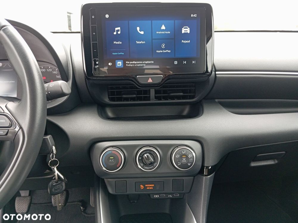 Toyota Yaris - 16