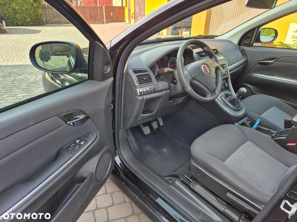 Fiat Croma 1.8 16V Active - 15