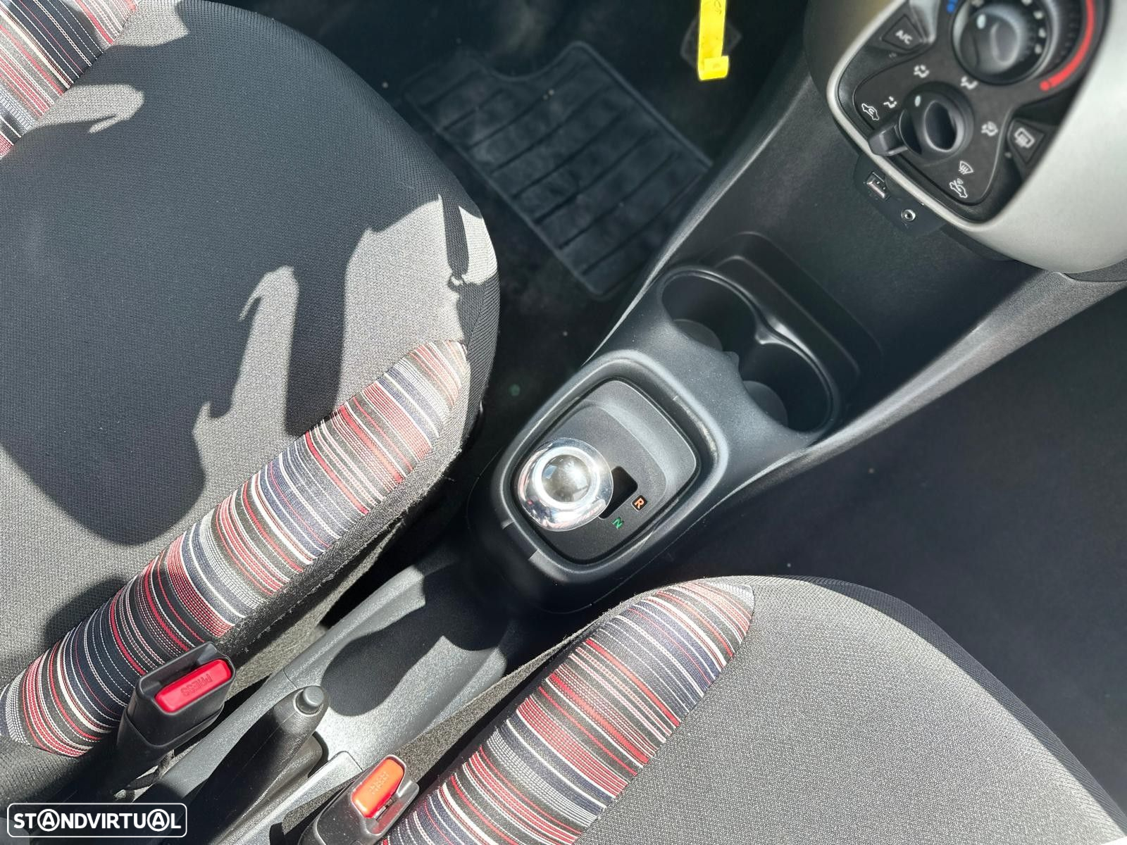 Citroën C1 1.0 VTi Feel ETG - 9
