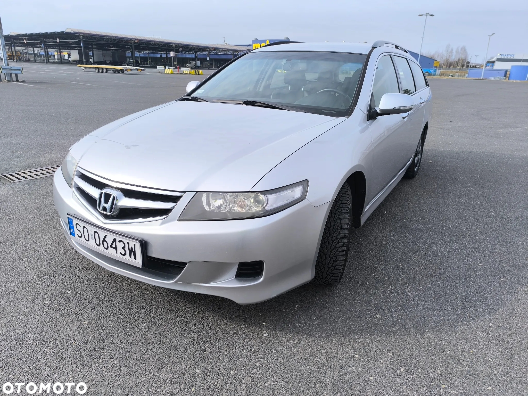 Honda Accord 2.0 Executive - 12