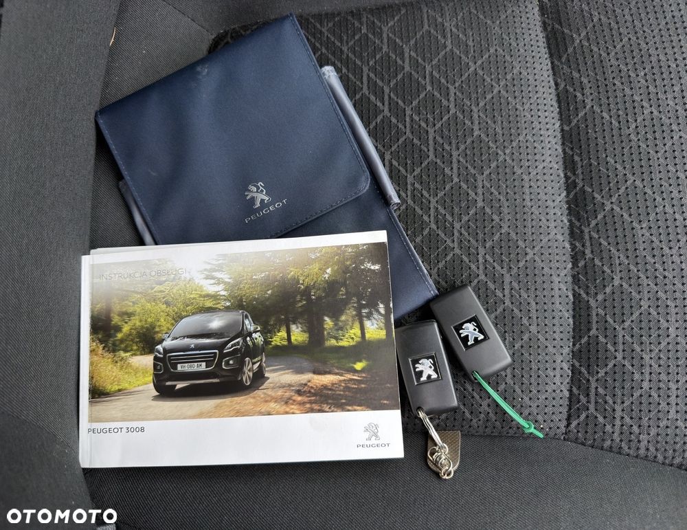 Peugeot 3008 1.6 BlueHDi Style S&S - 24