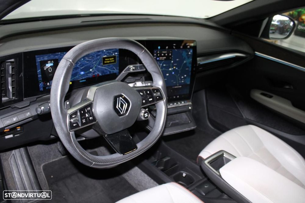 Renault Mégane E-Tech EV60 Iconic Autonomia Conforto - 12