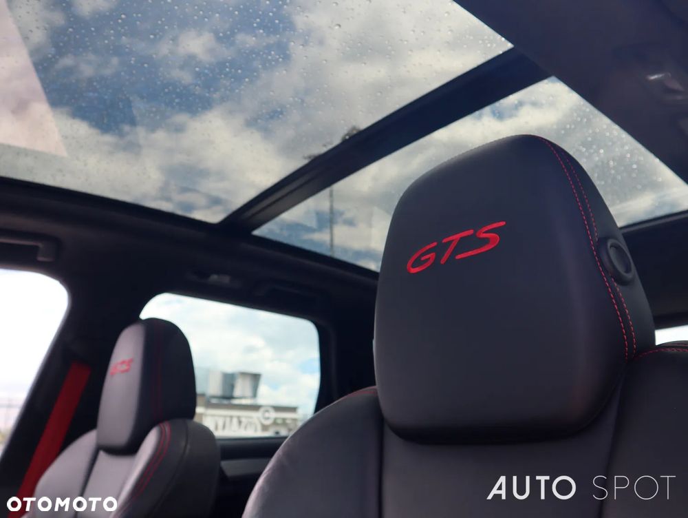Porsche Cayenne GTS - 20