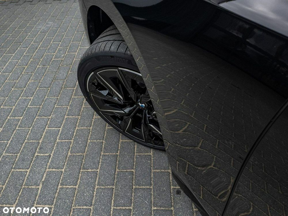 BMW Seria 7 740d xDrive mHEV sport - 12