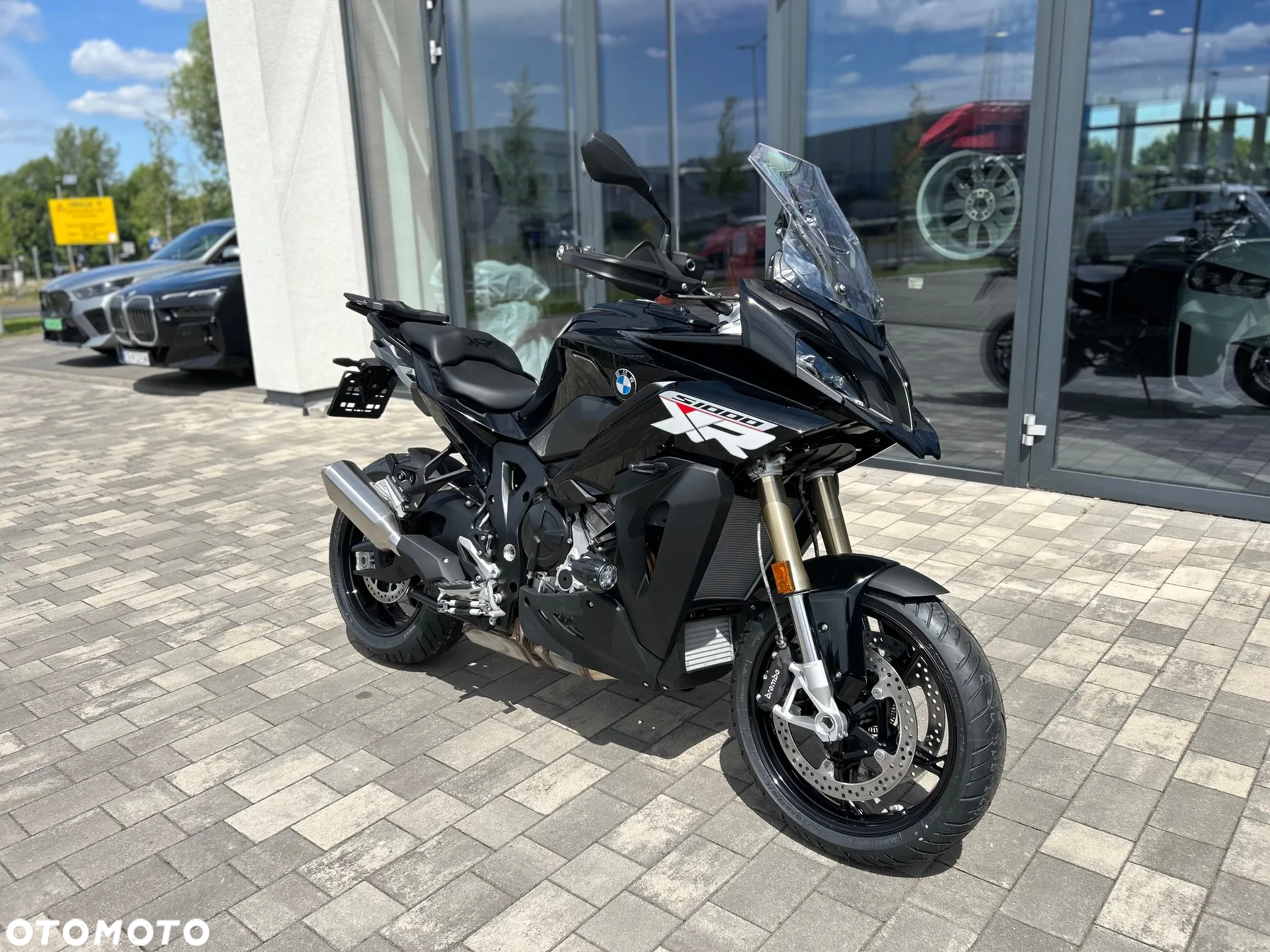 BMW XR - 3