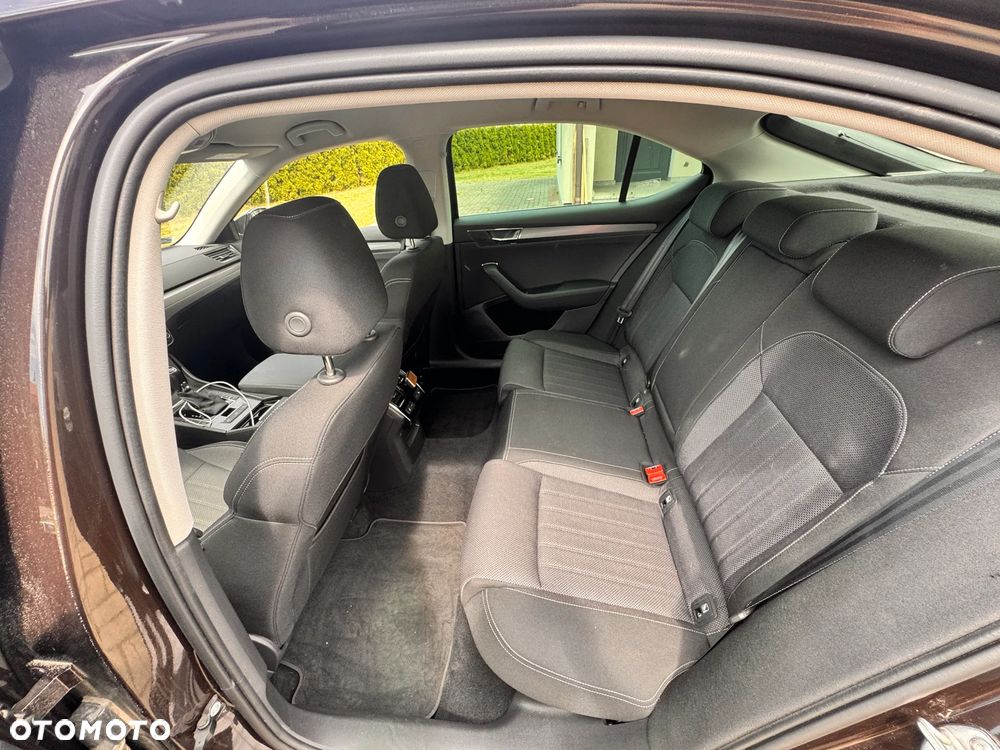 Skoda Superb 2.0 TSI Style DSG - 5