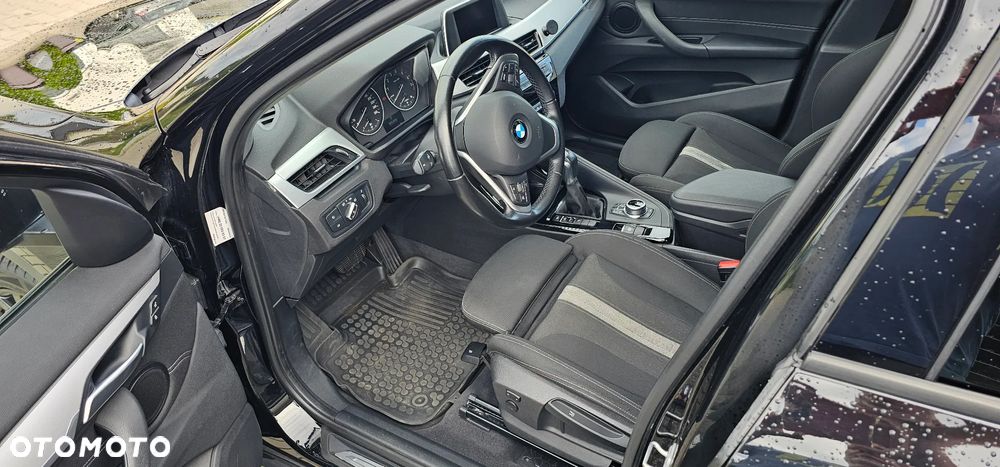 BMW X1 sDrive18i - 10
