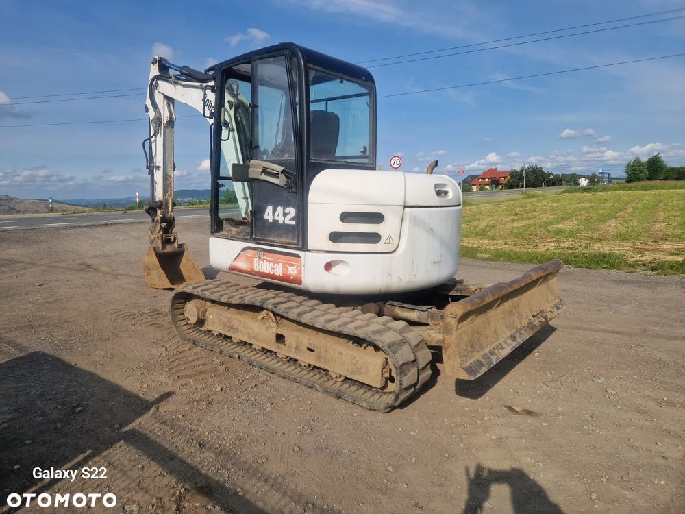 Bobcat 442B - 1