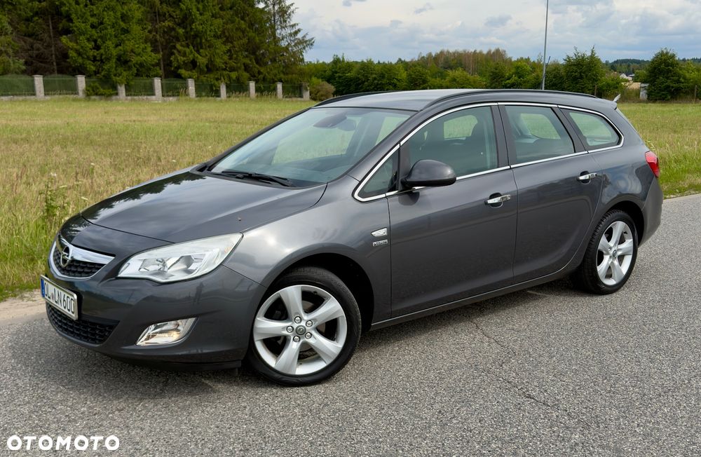 Opel Astra 1.4 Turbo Color Edition - 1