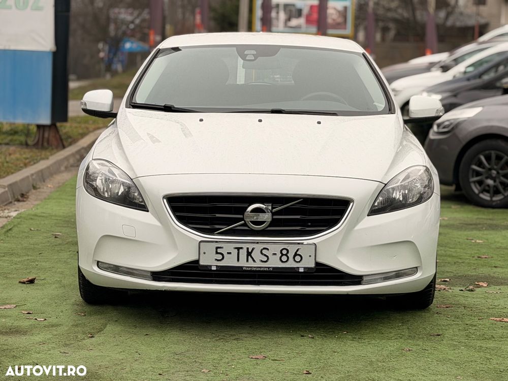 Volvo V40 - 13