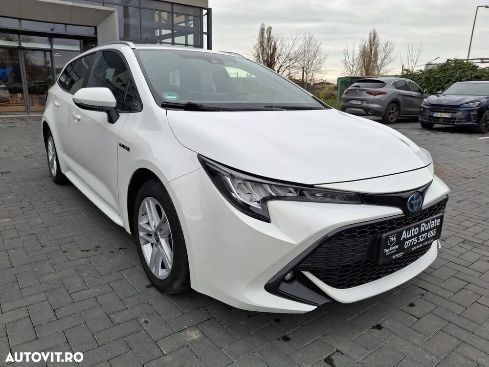 Toyota Corolla 1.8 Hybrid Business Edition - 5