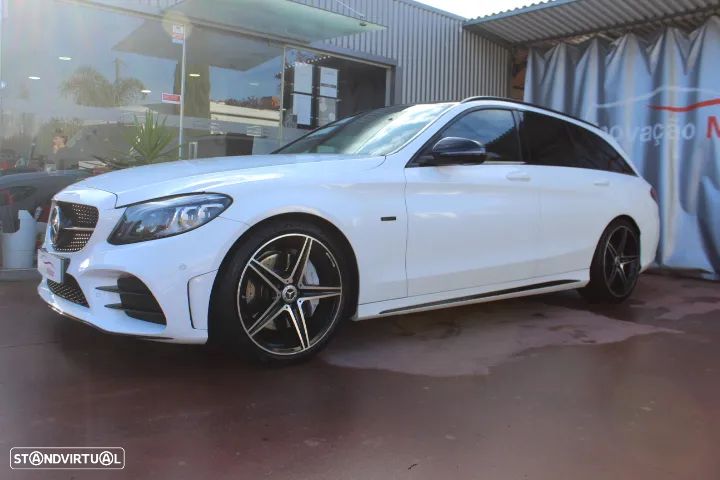 Mercedes-Benz C 300 de AMG Line - 1