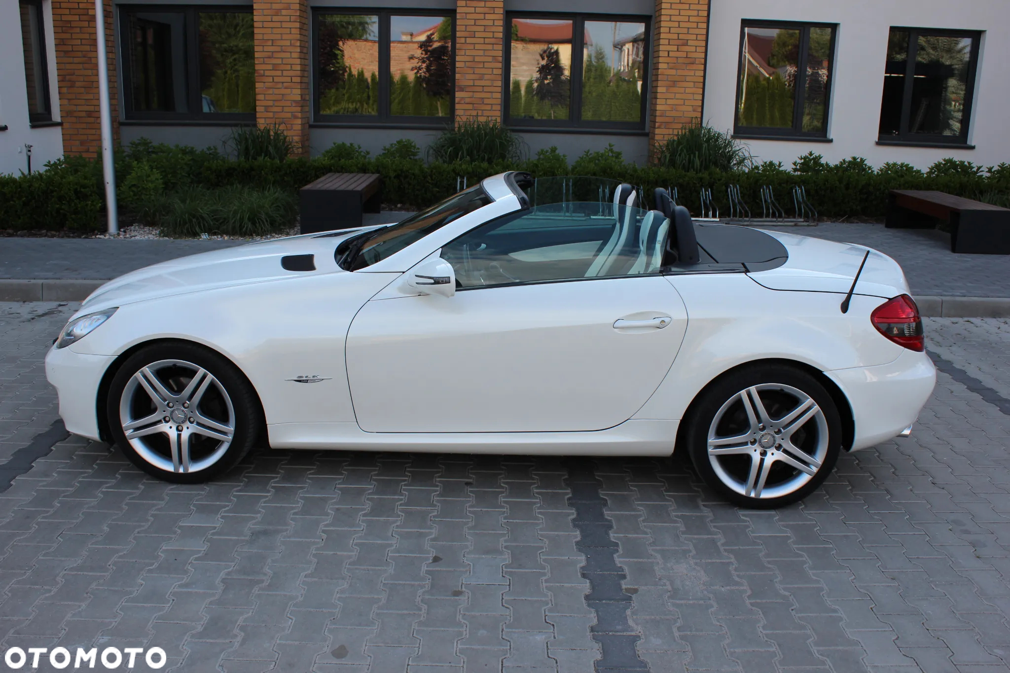 Mercedes-Benz SLK 200 Kompressor 2LOOK Edition - 4