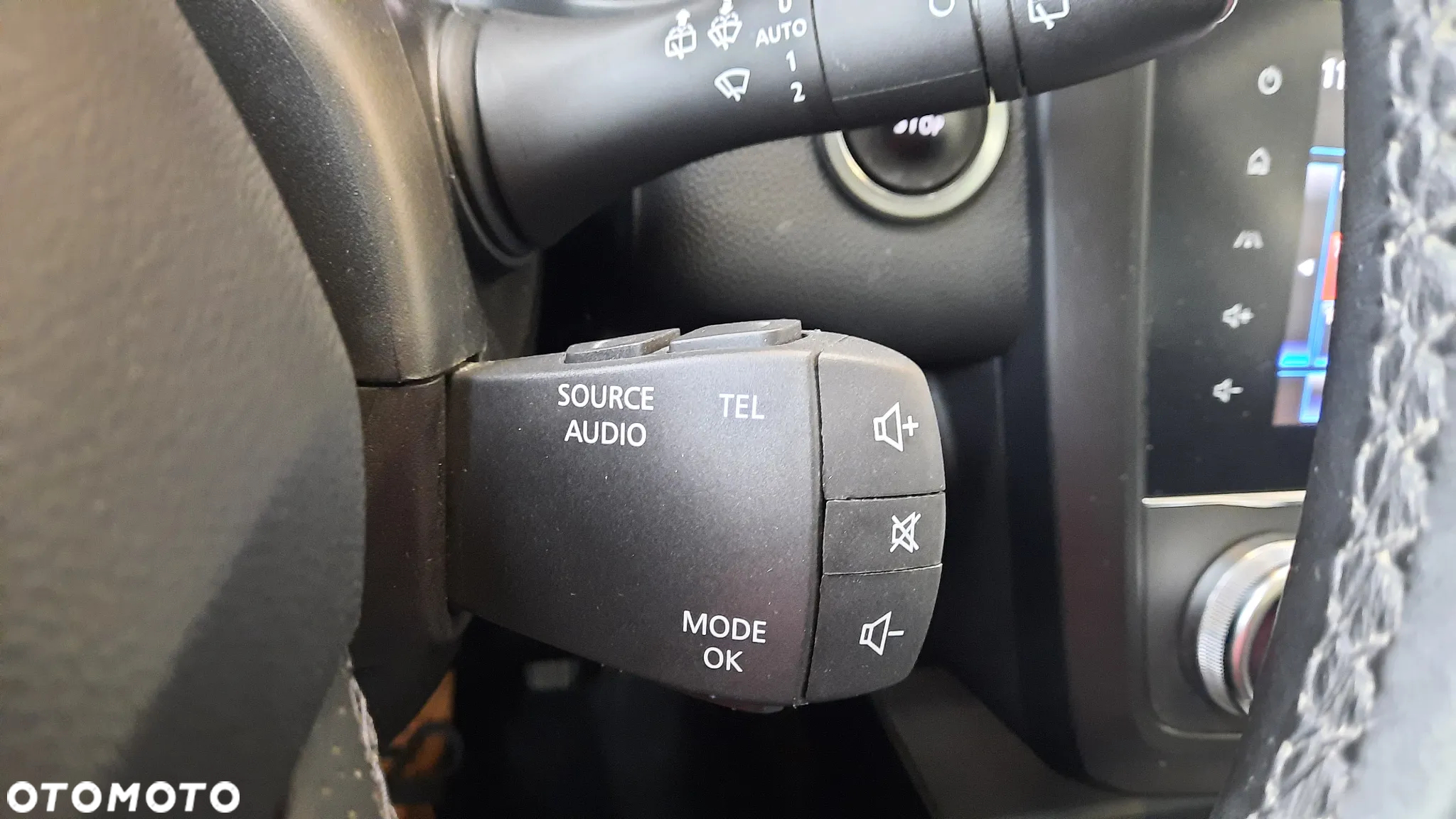 Renault Kadjar 1.3 TCe FAP Black Edition EDC - 33