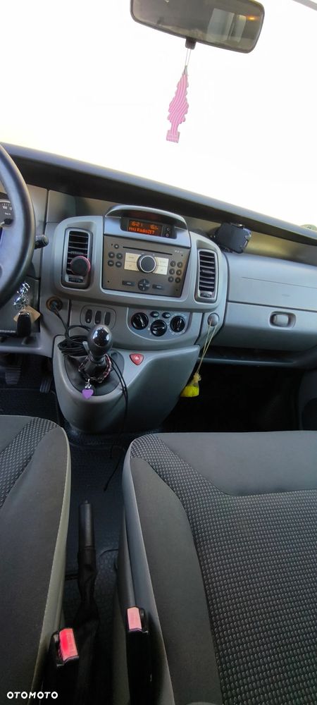 Opel Vivaro L2H1 2.9t - 11
