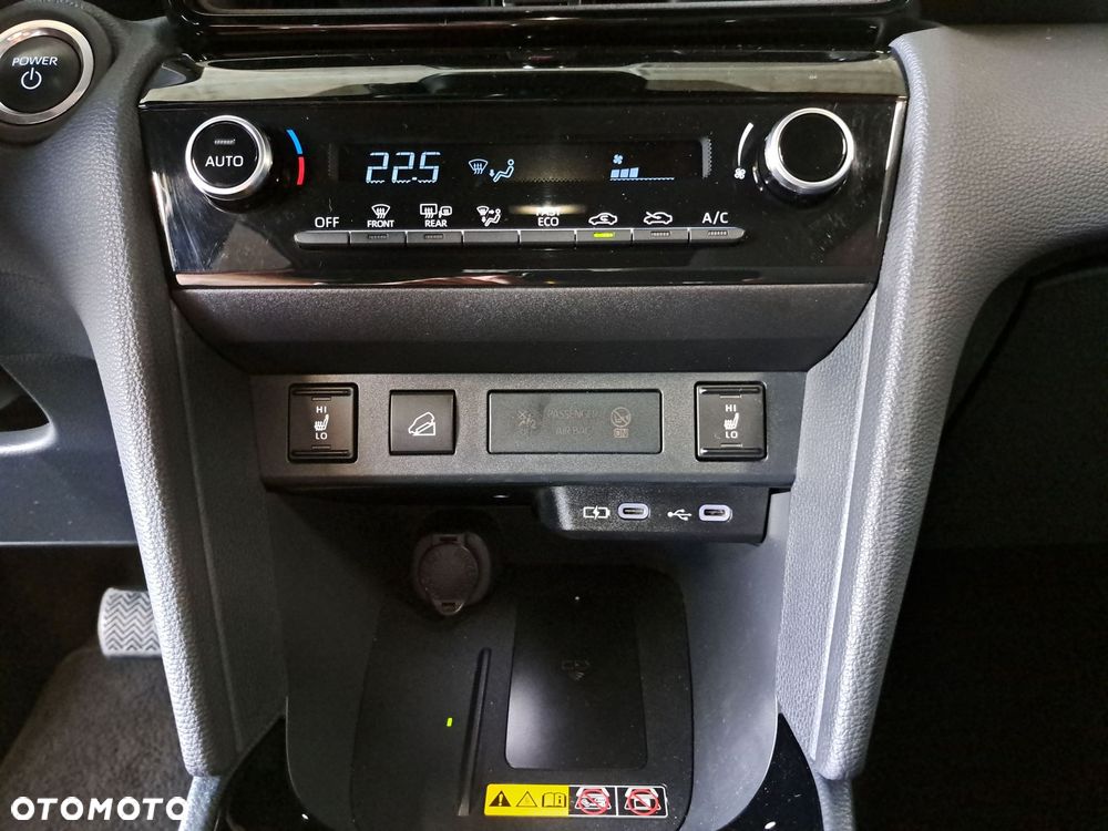 Toyota Yaris Cross Hybrid 1.5 Style AWD - 26