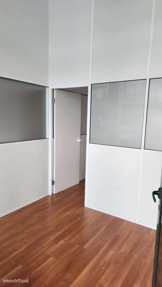 2 Lojas para comércio - c/ excelente  localização -" Valor negociável" - Grande imagem: 4/14