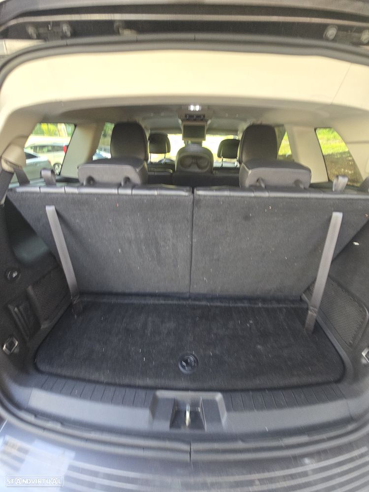 Fiat Freemont 2.0 M-Jet - 33