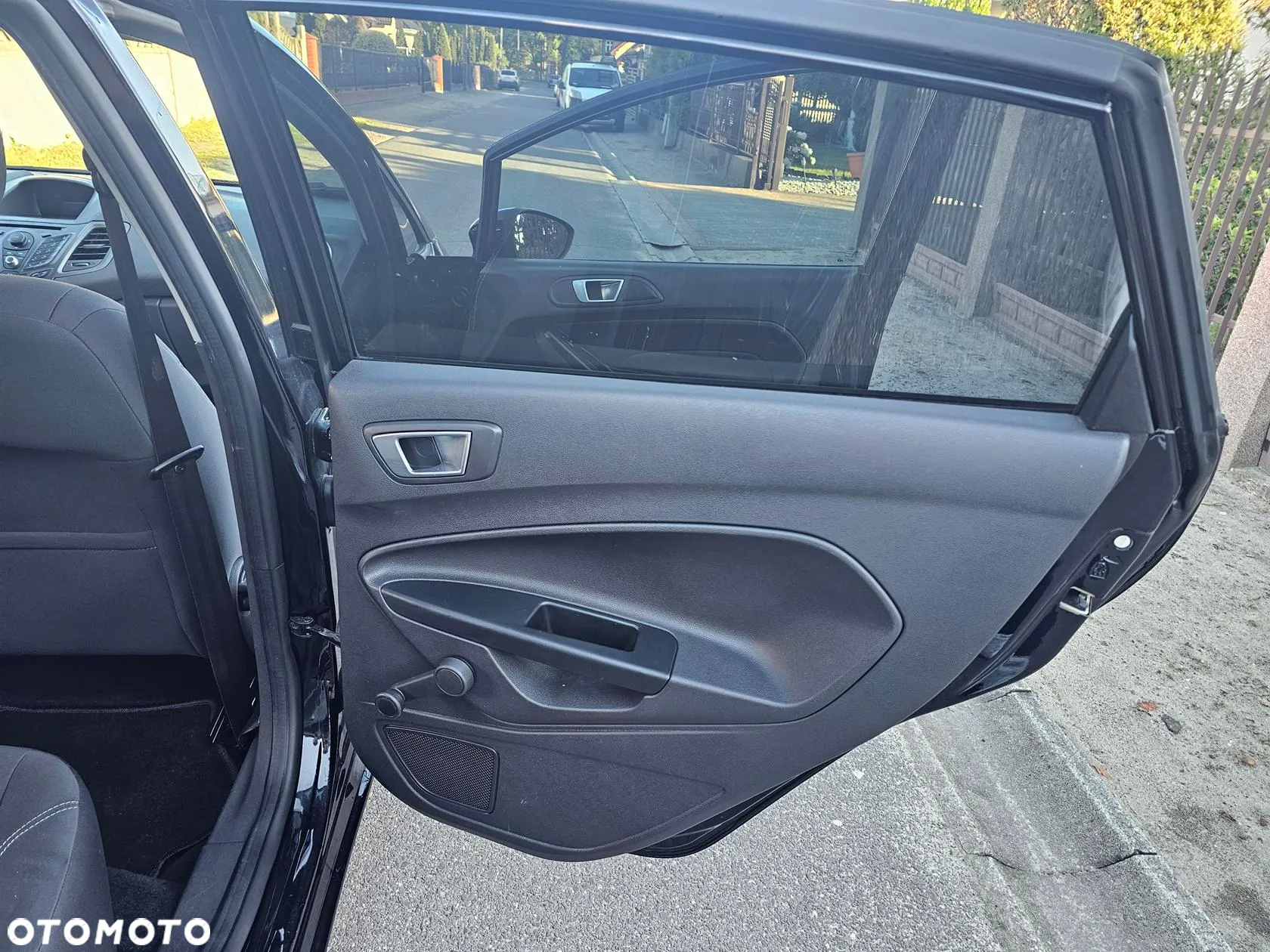 Ford Fiesta 1.0 Trend - 19