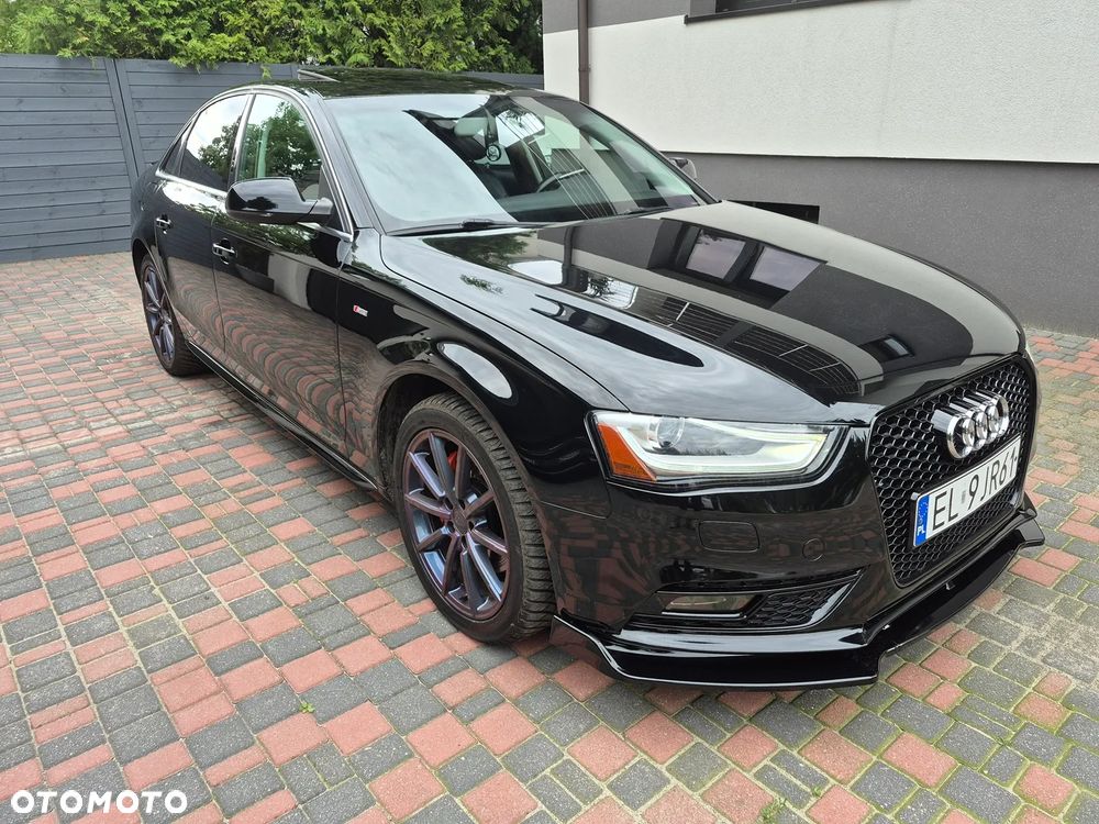 Audi A4 Limousine - 12
