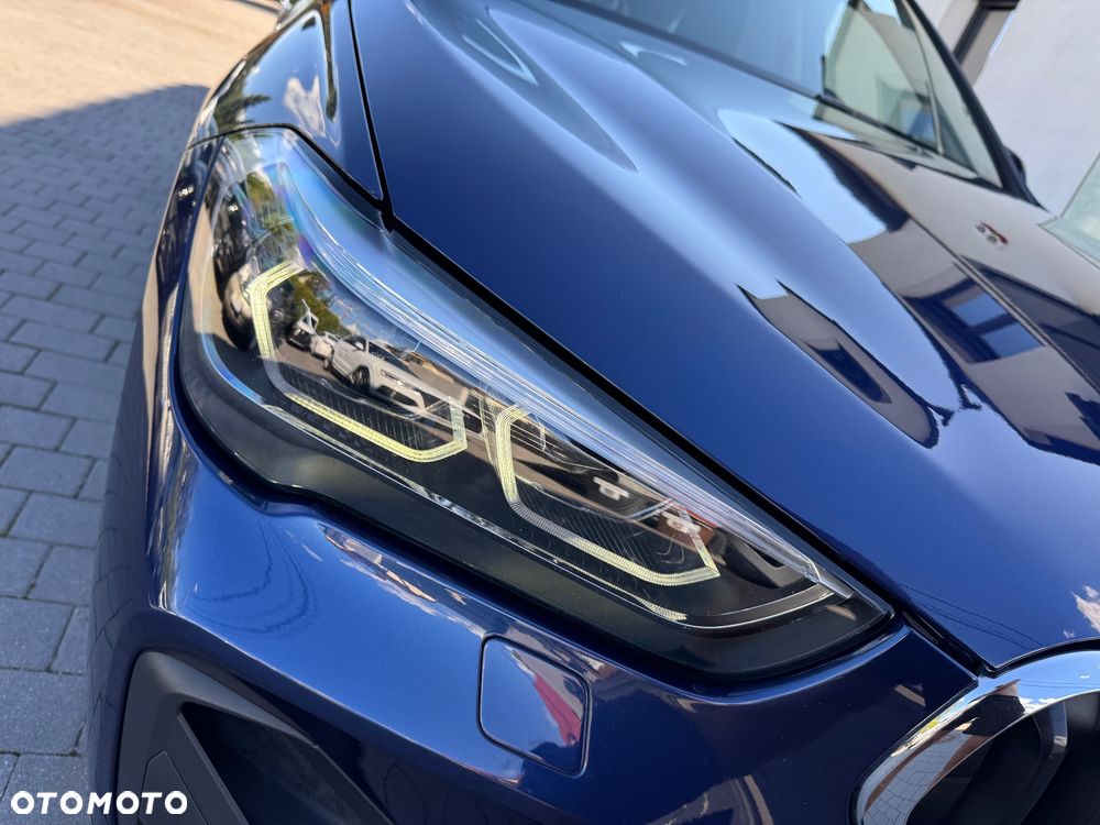 BMW X1 xDrive20i Advantage sport - 16