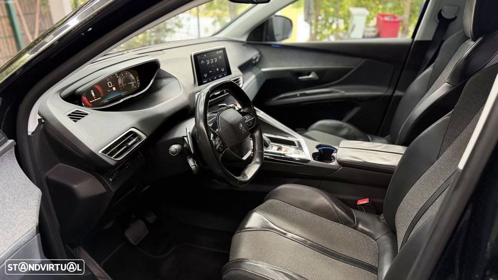 Peugeot 5008 BlueHDI 120 EAT6 Allure - 15