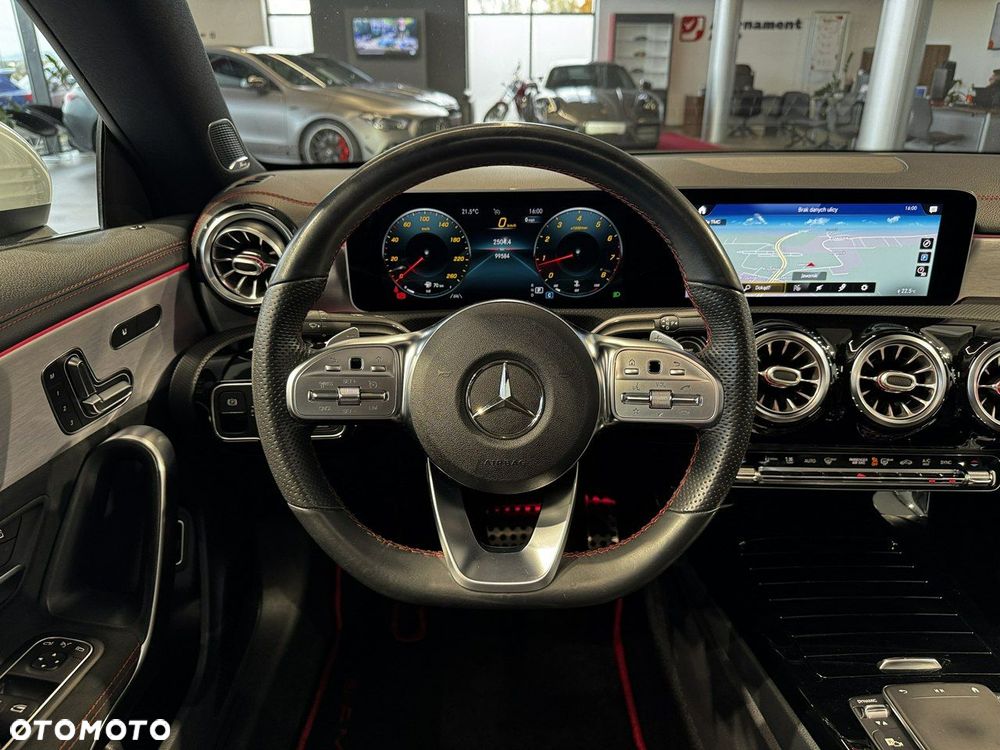Mercedes-Benz CLA - 22