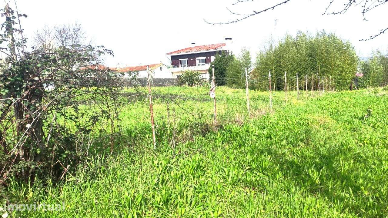 Terreno em S. João da Madeira - Grande imagem: 4/15