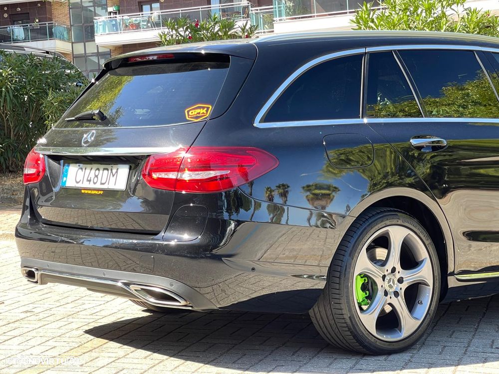 Mercedes-Benz C 350 e - 12