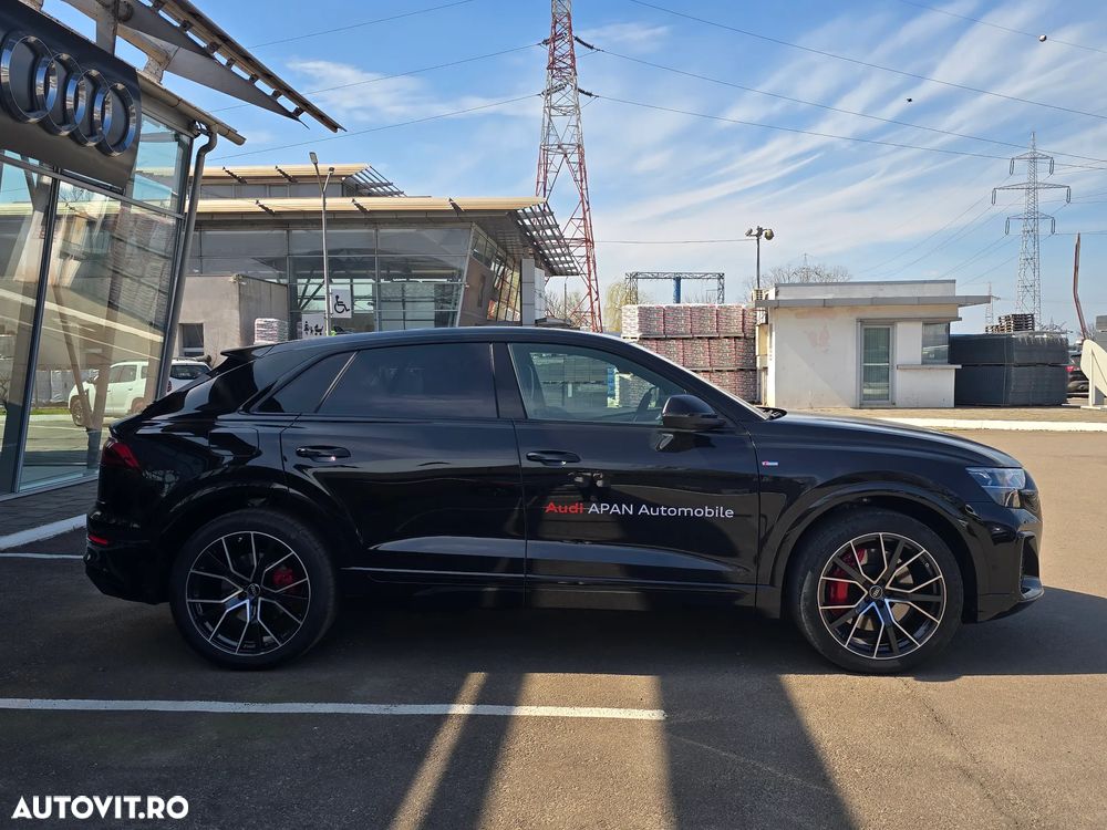 Audi Q8 55 TFSI e quattro Tiptronic PHEV - 4