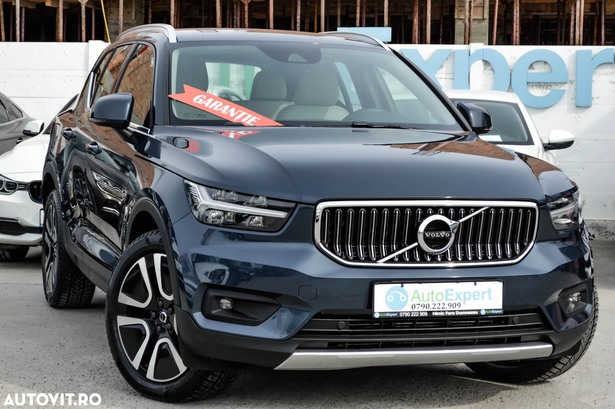 Volvo XC 40 Recharge T5 Twin Engine AT7 Inscription Expression - 9
