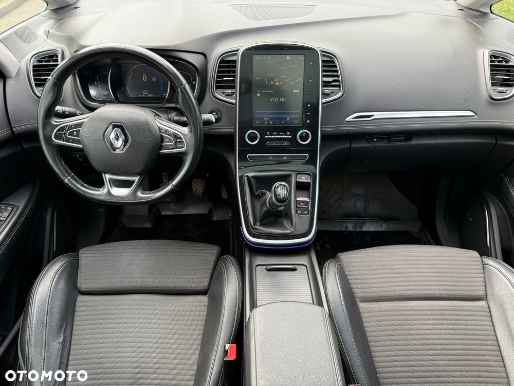 Renault Grand Scenic Gr 1.6 dCi Bose - 16