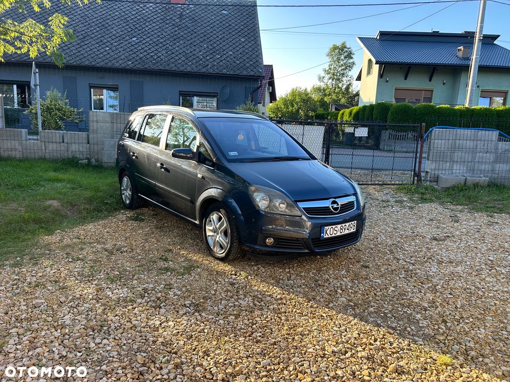 Opel Zafira 1.8 Cosmo - 29