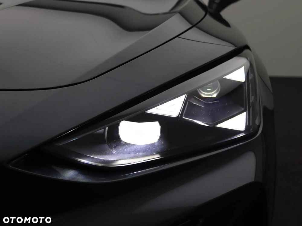 Cupra Formentor 1.5 e-Hybrid DSG VZ - 39