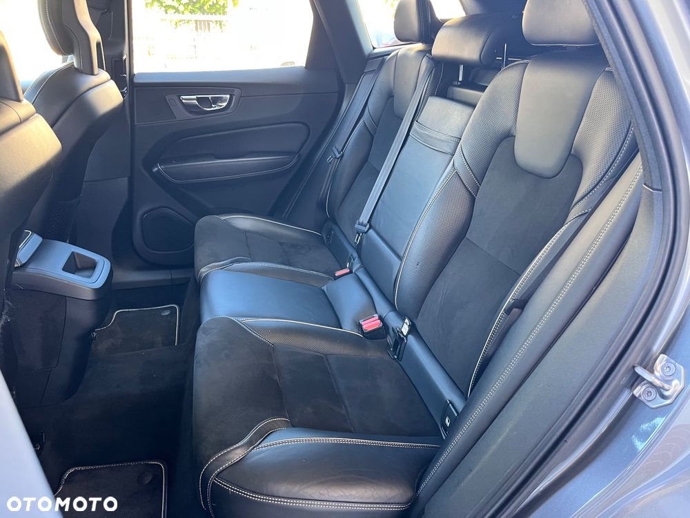 Volvo XC 60 - 29