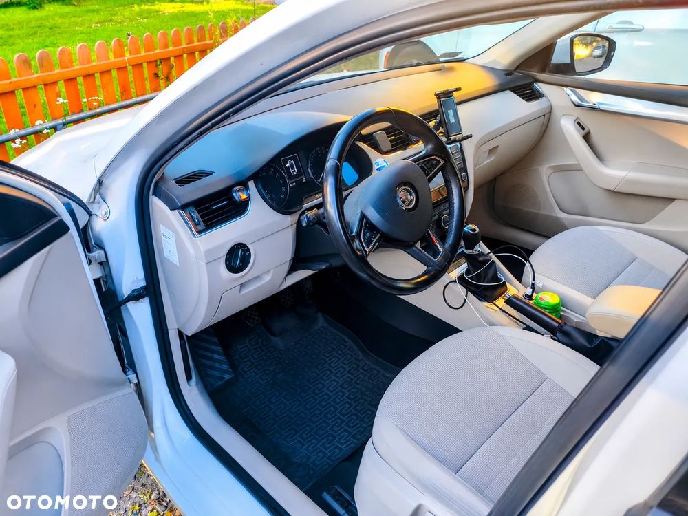 Skoda Octavia 2.0 TDI Style - 7