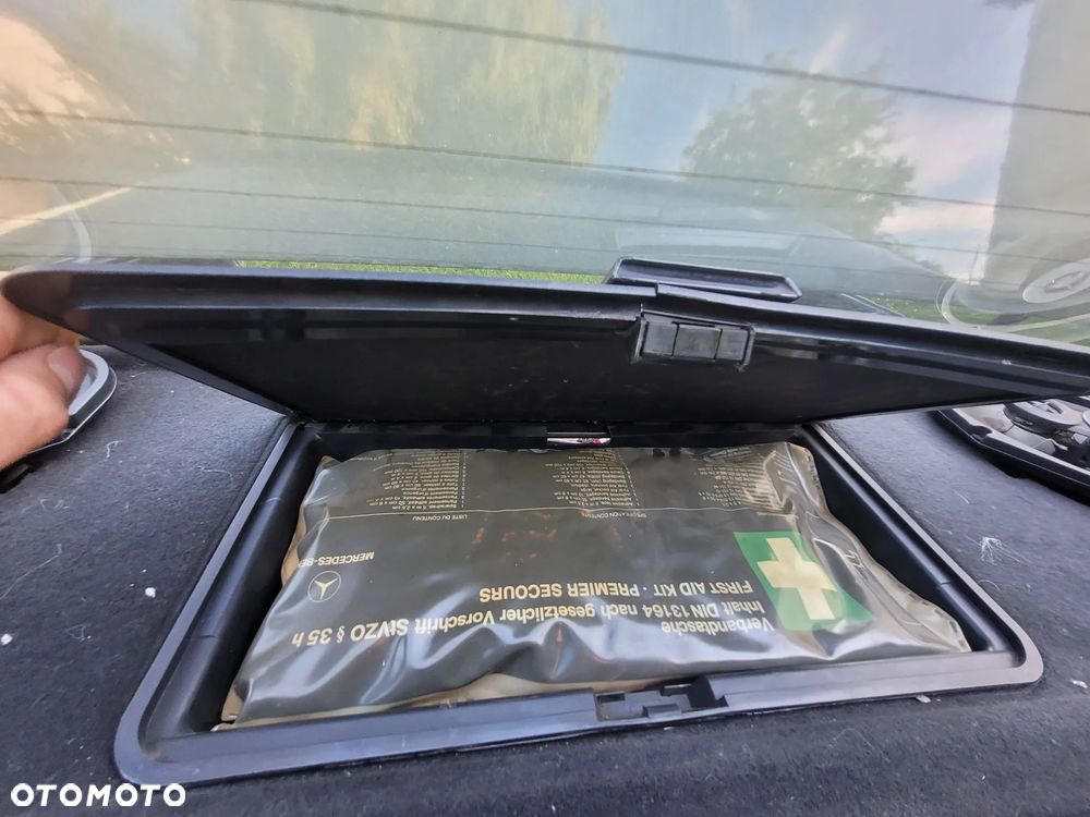 Mercedes-Benz W201 (190) - 8