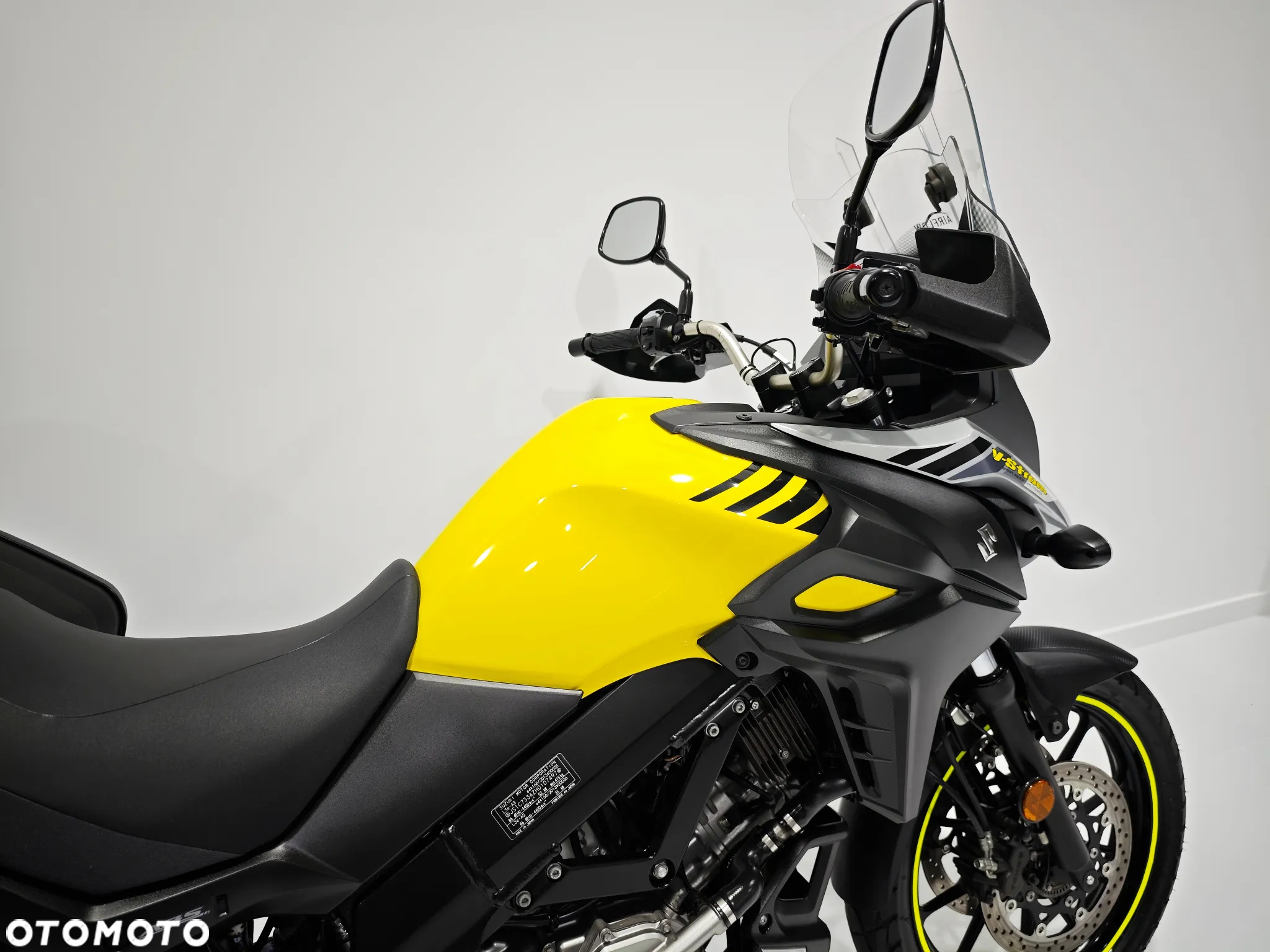 Suzuki V-STROM - 11