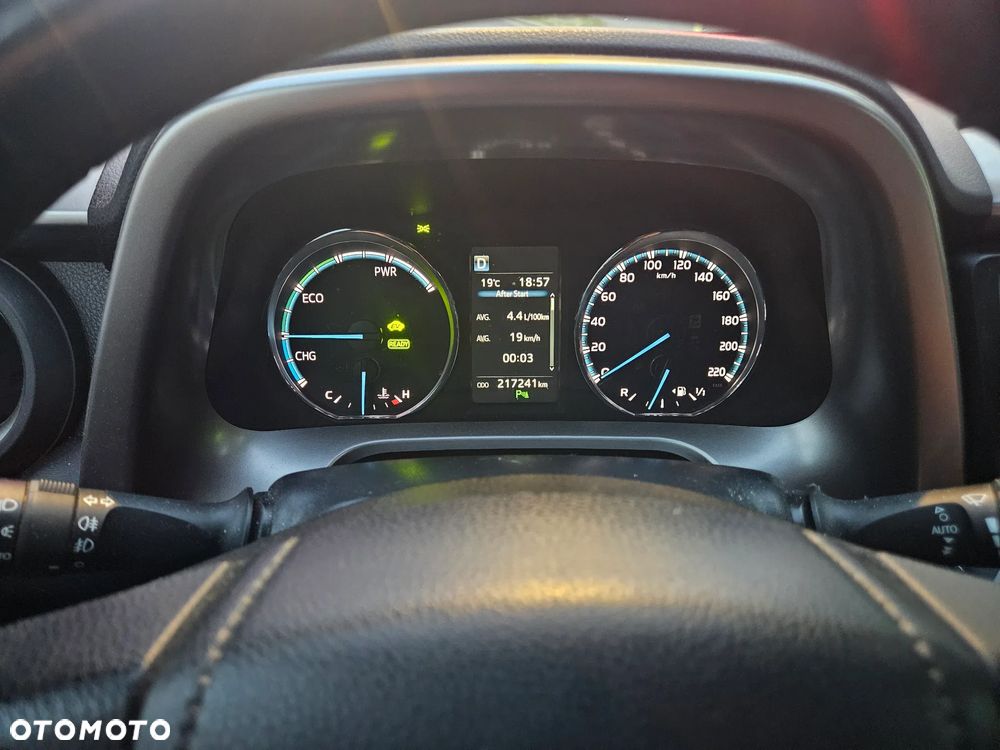 Toyota Rav4 2017 photo 2