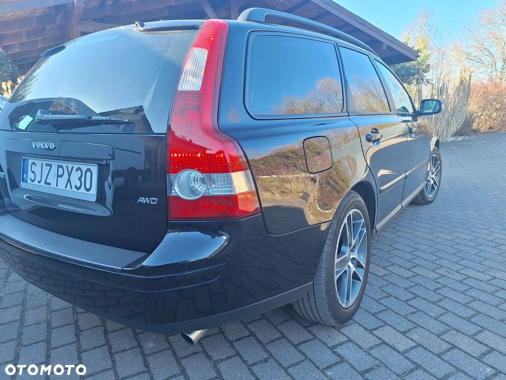 Volvo V50 T5 AWD Momentum - 24