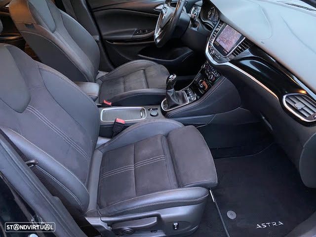 Opel Astra Sports Tourer 1.5 D Ultimate S/S - 14
