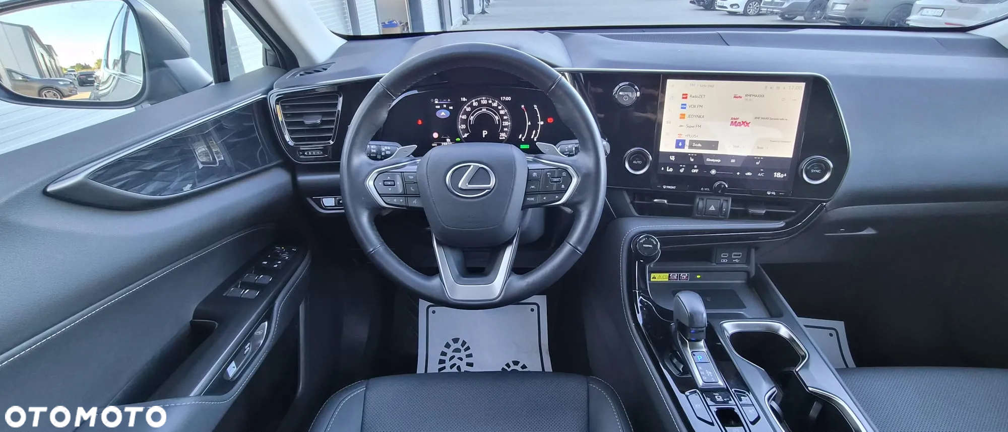 Lexus NX - 23