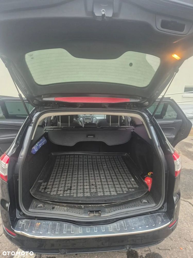 Ford Mondeo 2.0 TDCI Titanium - 13