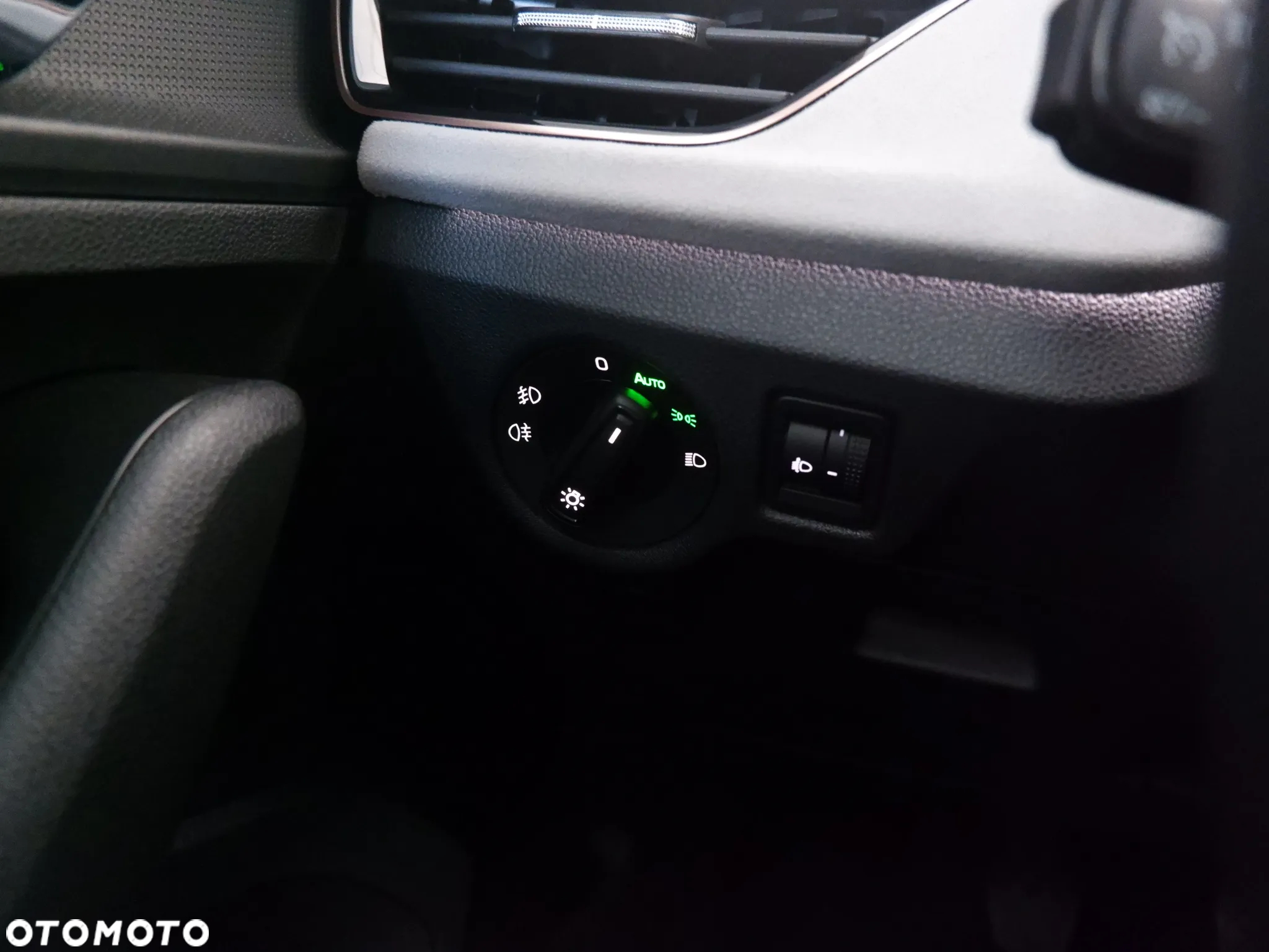 Skoda Kamiq 1.5 TSI Selection - 19