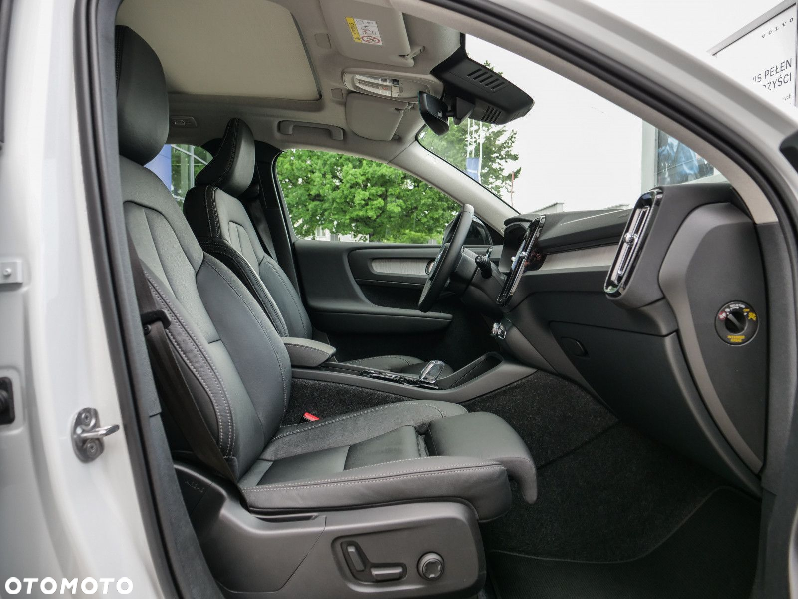 Volvo XC 40 - 33