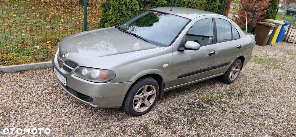 Nissan Almera 1.5 acenta - 1