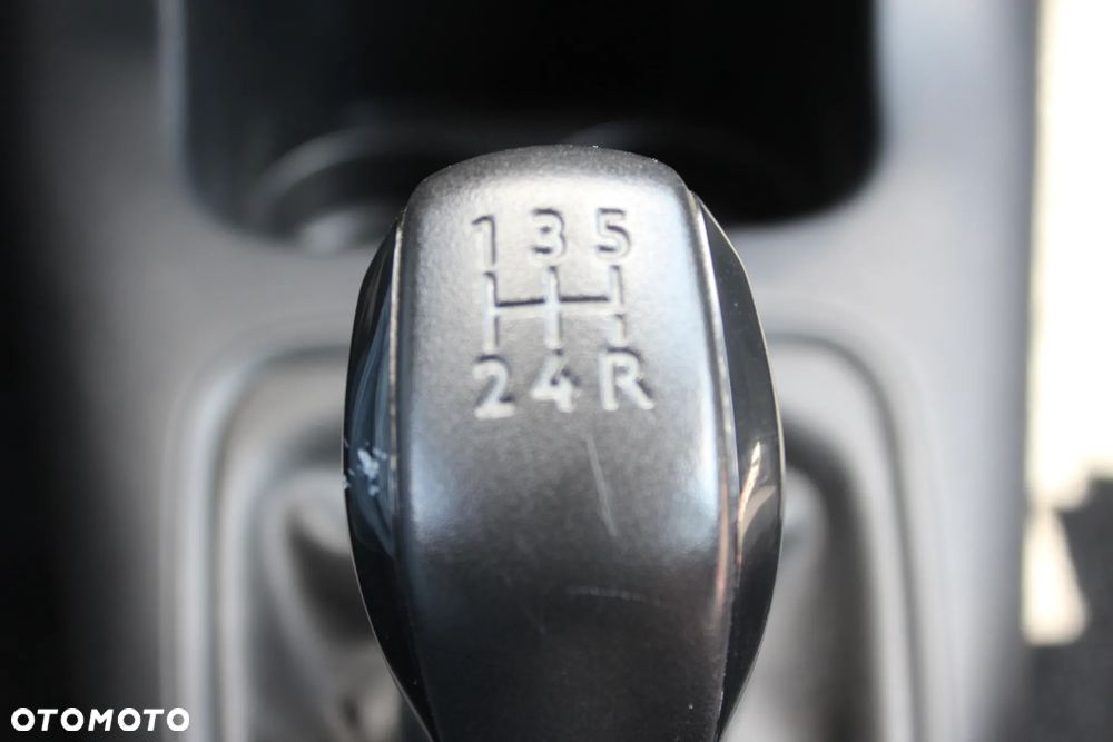 Citroën C3 BlueHDi 75 S&S 83g FEEL - 23