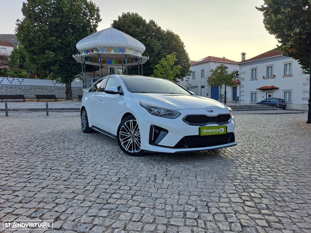Kia ProCeed 1.6 CRDi GT Line+SRF 7DCT - 7