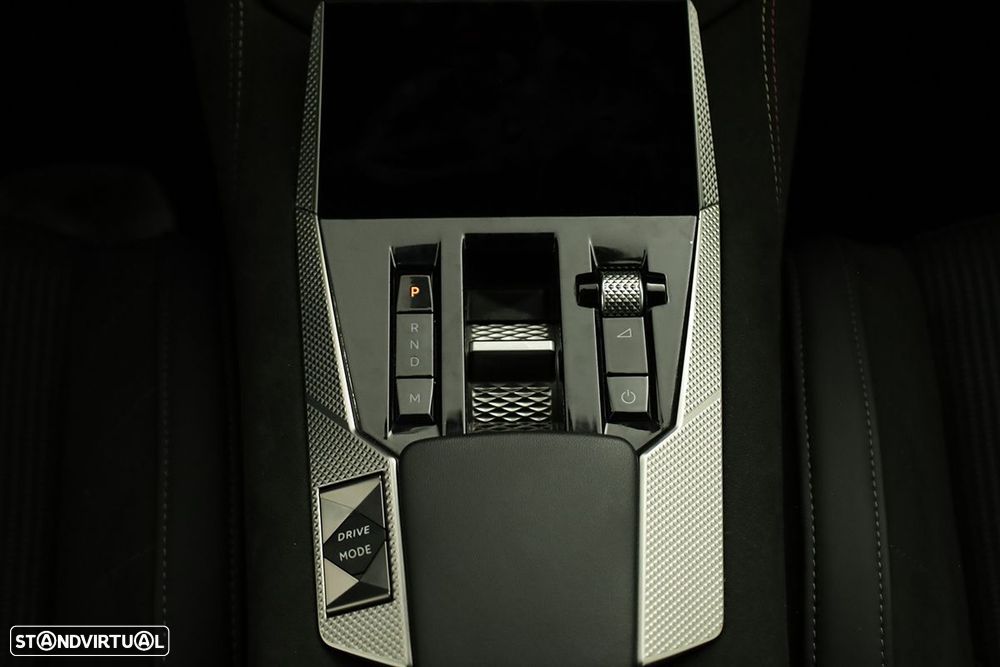 DS DS4 4 1.2 PureTech Performance Line EAT8 - 14